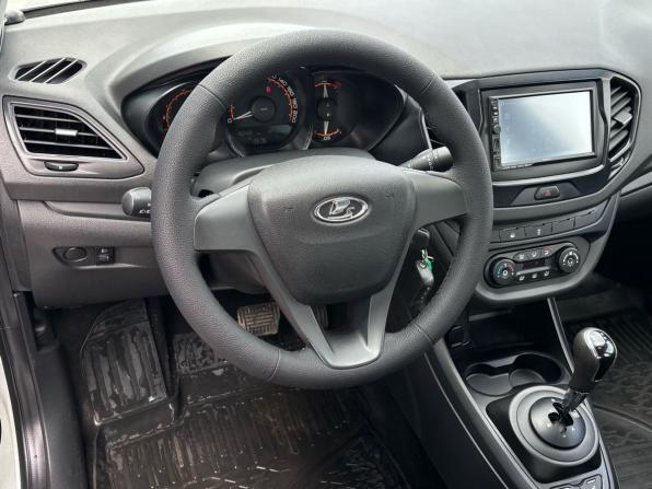 Lada (ВАЗ) Vesta I с пробегом 2019 года, цена 735 000 рублей, 160421 км, седан, Автокод Объявления
