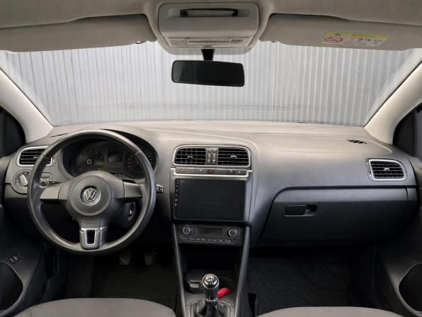 Volkswagen Polo V с пробегом 2014 года, цена 957 000 рублей, 268000 км, седан, Автокод Объявления