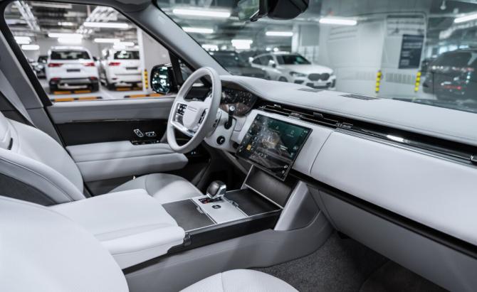 Новый Land Rover Range Rover V 2026 года, цена 34 100 000 рублей, внедорожник, Автокод Объявления