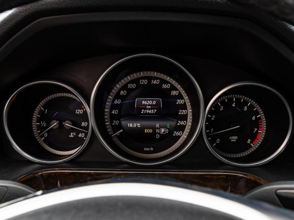 Mercedes-Benz E-Класс IV (W212 S212 C207) Рестайлинг с пробегом 2013 года, цена 2 180 000 рублей, 219457 км, седан, Автокод Объявления