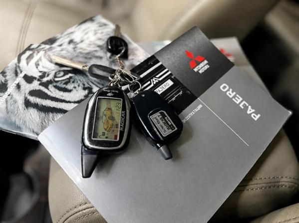 Mitsubishi Pajero IV с пробегом 2008 года, цена 1 699 000 рублей, 297700 км, внедорожник, Автокод Объявления