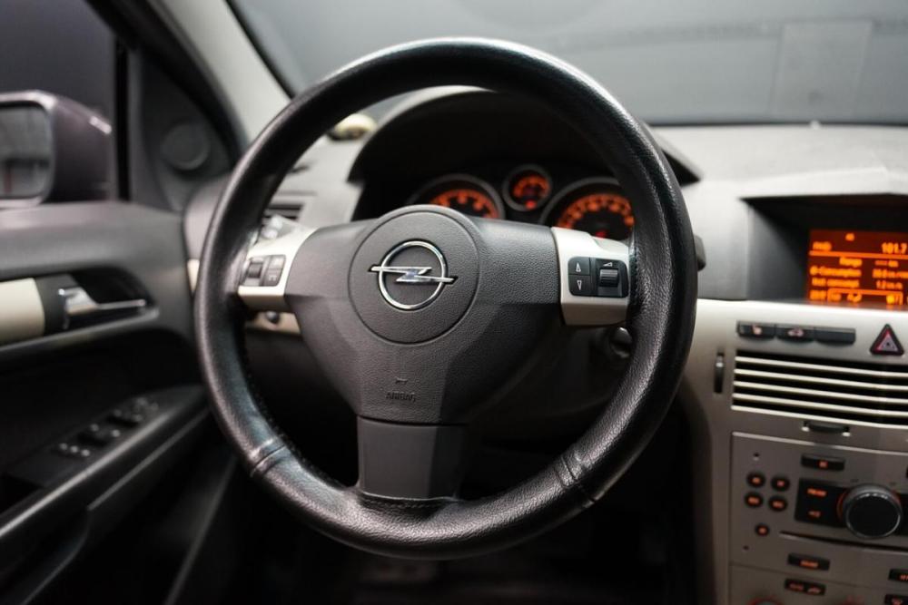 Opel Astra H Рестайлинг Крым  - изображение 12