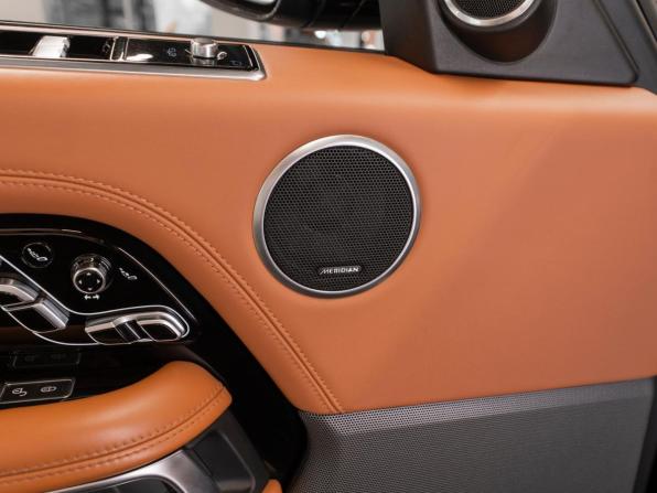 Land Rover Range Rover IV Рестайлинг с пробегом 2019 года, цена 7 400 000 рублей, 126571 км, внедорожник, Автокод Объявления