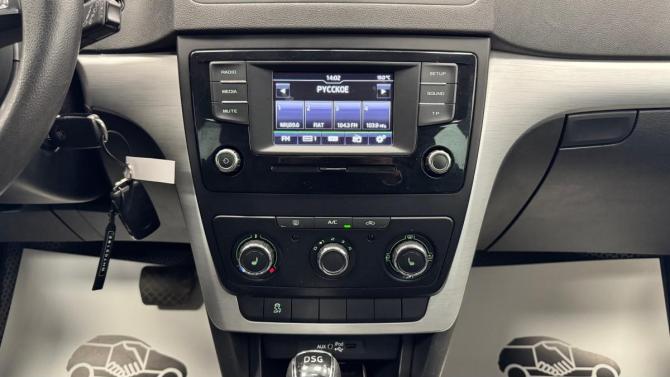 Skoda Yeti I Рестайлинг с пробегом 2015 года, цена 1 230 000 рублей, 98123 км, внедорожник, Автокод Объявления