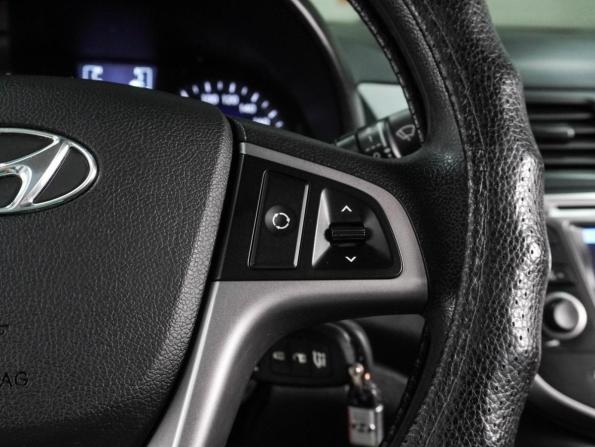 Hyundai Solaris I Рестайлинг с пробегом 2014 года, цена 829 000 рублей, 221041 км, седан, Автокод Объявления