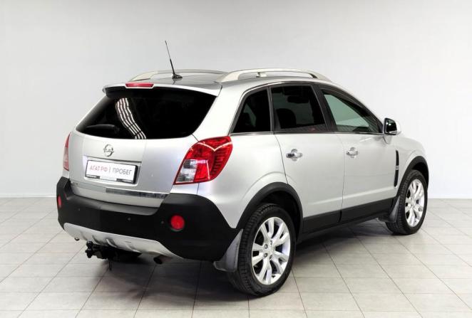 Opel Antara I Рестайлинг с пробегом 2013 года, цена 1 200 000 рублей, 141910 км, внедорожник, Автокод Объявления