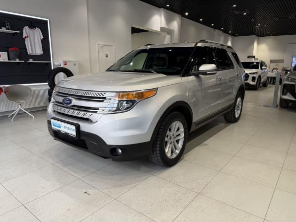 Ford Explorer V с пробегом 2015 года, цена 2 499 000 рублей, 129208 км, внедорожник, Автокод Объявления