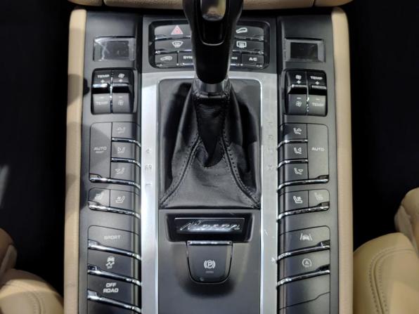Porsche Macan I Рестайлинг с пробегом 2019 года, цена 4 456 000 рублей, 70977 км, внедорожник, Автокод Объявления