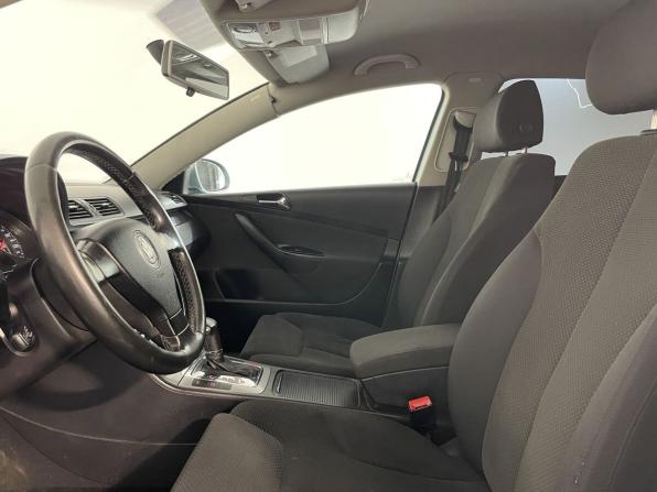 Volkswagen Passat B6 с пробегом 2005 года, цена 444 900 рублей, 289000 км, седан, Автокод Объявления