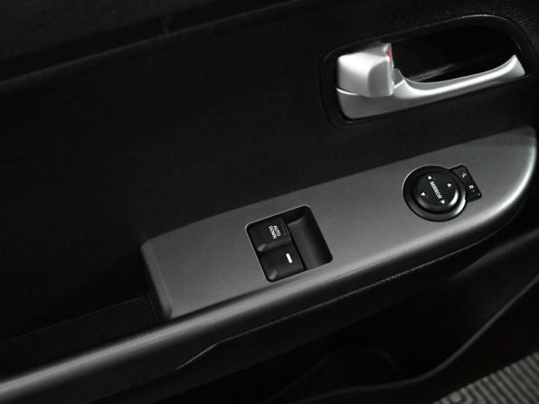 Kia Rio III Рестайлинг с пробегом 2016 года, цена 1 230 000 рублей, 77472 км, седан, Автокод Объявления