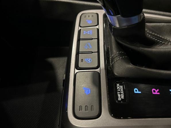 Hyundai Creta I с пробегом 2019 года, цена 1 999 000 рублей, 107300 км, внедорожник, Автокод Объявления