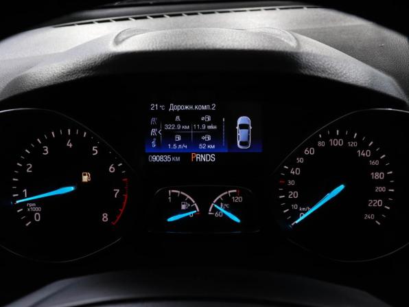 Ford Kuga II Рестайлинг с пробегом 2018 года, цена 1 799 000 рублей, 90830 км, внедорожник, Автокод Объявления