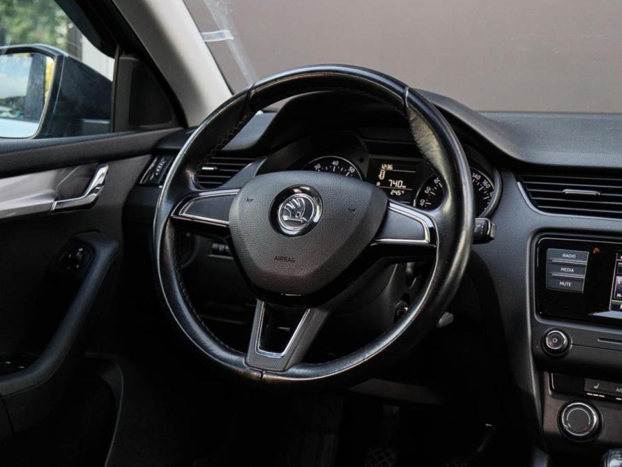 Skoda Octavia III (A7) Москва  - изображение 12