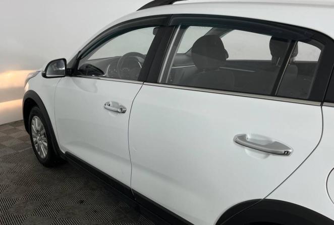 Kia Rio IV Рестайлинг с пробегом 2021 года, цена 1 730 000 рублей, 96000 км, хэтчбек, Автокод Объявления