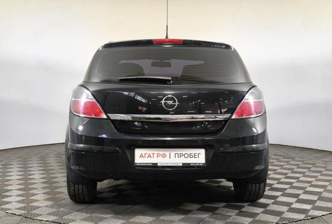 Opel Astra H Рестайлинг с пробегом 2013 года, цена 760 000 рублей, 35140 км, седан, Автокод Объявления