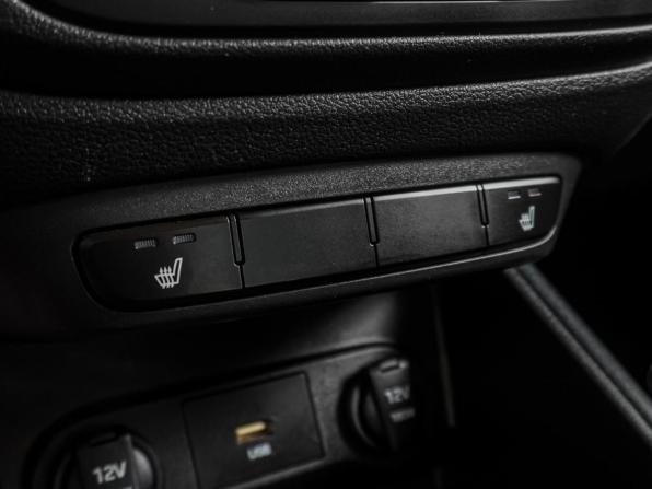 Hyundai Solaris II Рестайлинг с пробегом 2021 года, цена 1 489 000 рублей, 94438 км, седан, Автокод Объявления