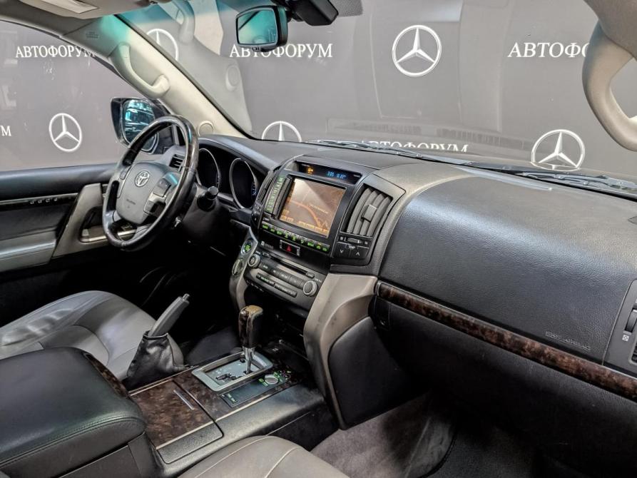 Toyota Land Cruiser 200 Series Москва  - изображение 13