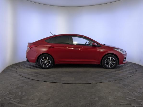 Hyundai Solaris II с пробегом 2019 года, цена 1 290 000 рублей, 163556 км, седан, Автокод Объявления