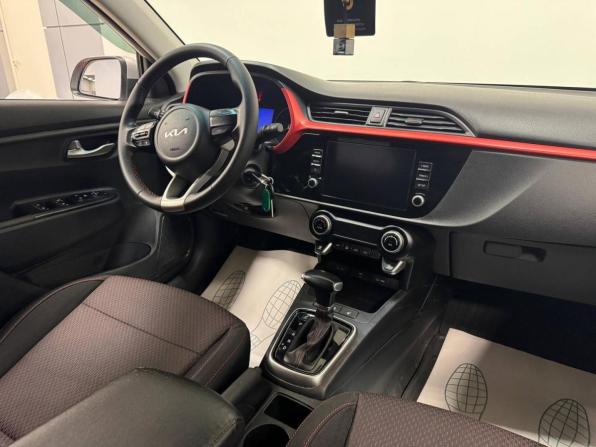 Kia Rio IV Рестайлинг с пробегом 2021 года, цена 1 199 000 рублей, 59869 км, хэтчбек, Автокод Объявления