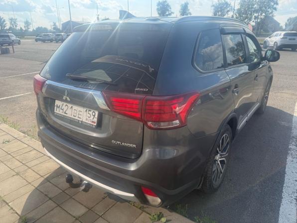 Mitsubishi Outlander III Рестайлинг 3 с пробегом 2018 года, цена 2 099 000 рублей, 142006 км, внедорожник, Автокод Объявления