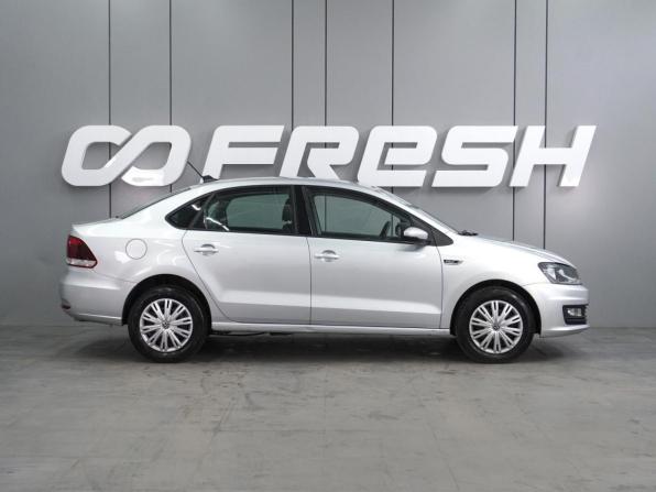 Volkswagen Polo V Рестайлинг с пробегом 2019 года, цена 1 277 000 рублей, 129780 км, седан, Автокод Объявления