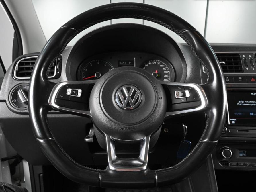 Volkswagen Polo V Рестайлинг Ростов-на-Дону  - изображение 12