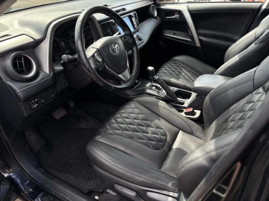 Toyota RAV4 IV (XA40) Рестайлинг Набережные Челны  - изображение 12