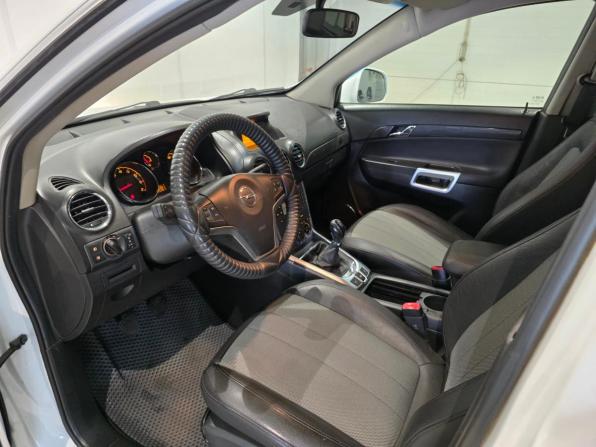 Opel Antara I Рестайлинг с пробегом 2013 года, цена 930 000 рублей, 220001 км, внедорожник, Автокод Объявления