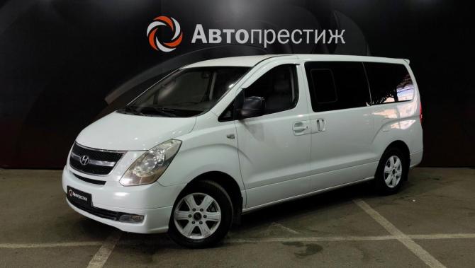 Hyundai Grand Starex I с пробегом 2011 года, цена 1 300 000 рублей, 370175 км, минивэн, Автокод Объявления