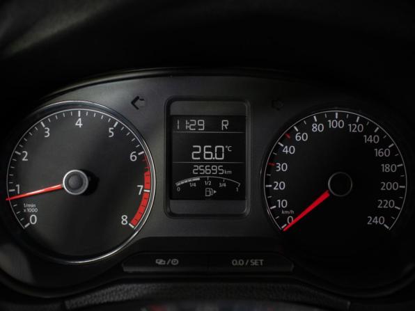 Volkswagen Polo V Рестайлинг с пробегом 2019 года, цена 1 660 000 рублей, 24651 км, седан, Автокод Объявления