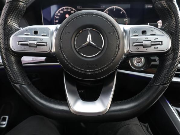 Mercedes-Benz S-Класс VI (W222 C217) Рестайлинг с пробегом 2019 года, цена 5 898 000 рублей, 62302 км, седан, Автокод Объявления