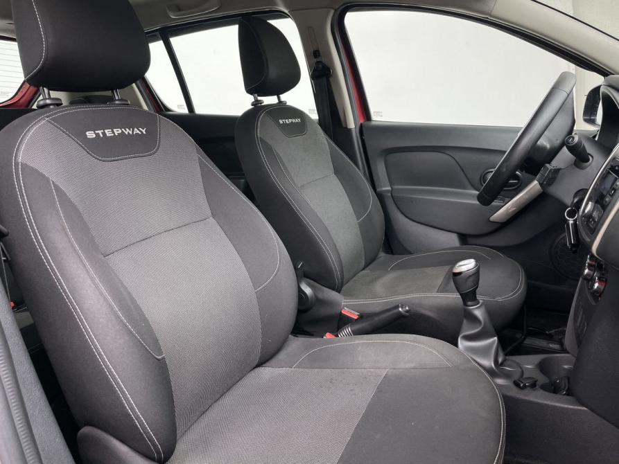 Renault Sandero II Рестайлинг Екатеринбург  - изображение 26