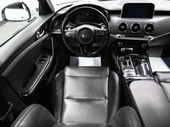 Kia Stinger I с пробегом 2019 года, цена 2 345 000 рублей, 177554 км, лифтбек, Автокод Объявления