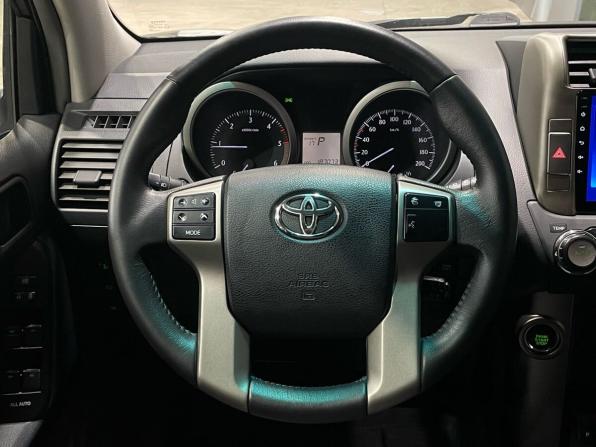 Toyota Land Cruiser Prado 150 Series с пробегом 2011 года, цена 2 790 000 рублей, 187050 км, внедорожник, Автокод Объявления