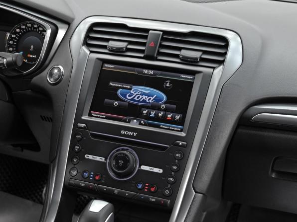 Ford Mondeo V с пробегом 2016 года, цена 1 349 000 рублей, 286000 км, седан, Автокод Объявления