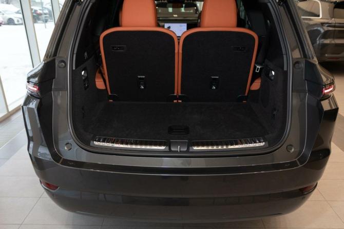 Новый Li Auto (Lixiang) L9 I Рестайлинг 2025 года, цена 11 990 000 рублей, внедорожник, Автокод Объявления