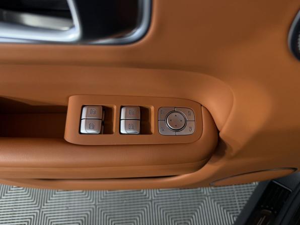 Li Auto (Lixiang) L7 I с пробегом 2023 года, цена 5 840 000 рублей, 44919 км, внедорожник, Автокод Объявления