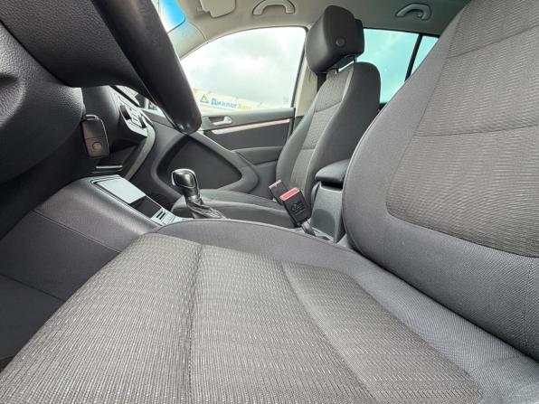 Volkswagen Tiguan I Рестайлинг с пробегом 2011 года, цена 1 250 000 рублей, 184000 км, внедорожник, Автокод Объявления