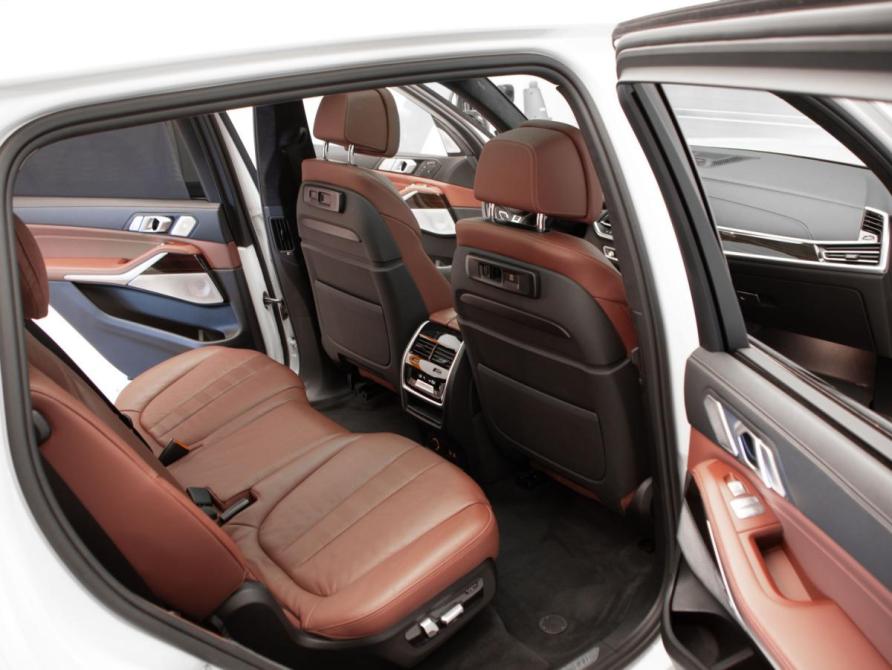 BMW X7 I (G07) Москва  - изображение 31