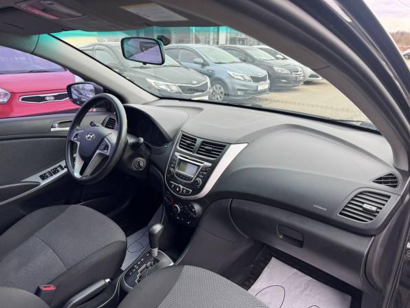 Hyundai Solaris I с пробегом 2014 года, цена 823 000 рублей, 140446 км, седан, Автокод Объявления