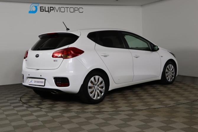 Kia Ceed II Рестайлинг с пробегом 2016 года, цена 1 189 990 рублей, 123124 км, хэтчбек, Автокод Объявления