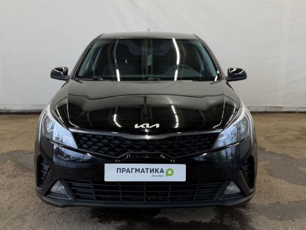 Kia Rio IV Рестайлинг с пробегом 2021 года, цена 1 390 000 рублей, 117156 км, седан, Автокод Объявления