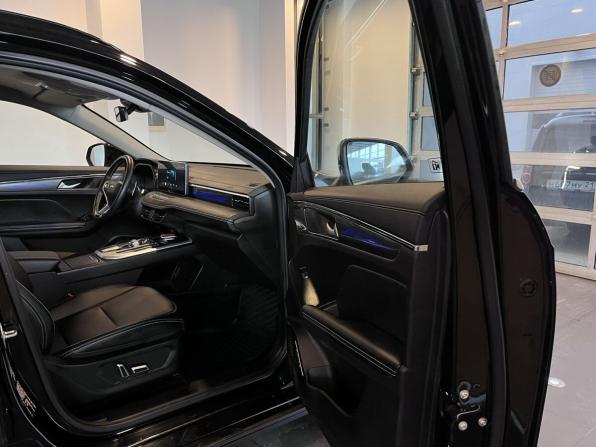 Haval Jolion I Рестайлинг с пробегом 2023 года, цена 2 218 000 рублей, 32948 км, внедорожник, Автокод Объявления