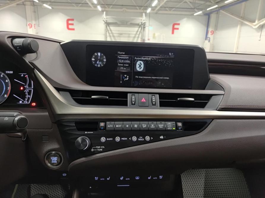 Lexus ES VII Казань  - изображение 18