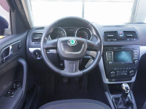 Skoda Yeti I с пробегом 2012 года, цена 754 000 рублей, 264000 км, внедорожник, Автокод Объявления