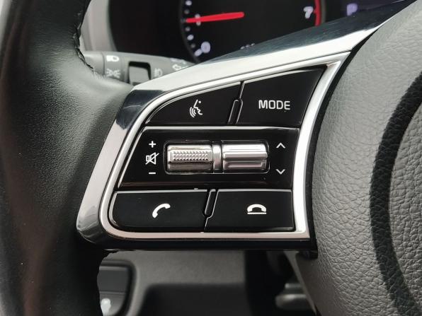 Kia Seltos I с пробегом 2020 года, цена 2 250 000 рублей, 41411 км, внедорожник, Автокод Объявления