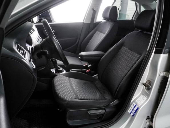 Volkswagen Polo V с пробегом 2012 года, цена 899 000 рублей, 210750 км, седан, Автокод Объявления
