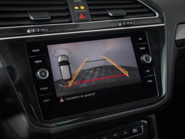 Volkswagen Tiguan II с пробегом 2017 года, цена 2 599 000 рублей, 91752 км, внедорожник, Автокод Объявления