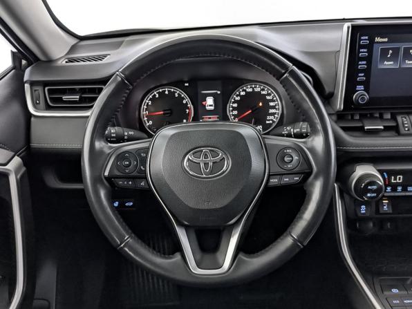 Toyota RAV4 V (XA50) с пробегом 2020 года, цена 3 290 000 рублей, 30845 км, внедорожник, Автокод Объявления