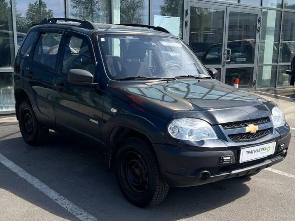 Chevrolet Niva I Рестайлинг с пробегом 2015 года, цена 580 000 рублей, 109000 км, внедорожник, Автокод Объявления